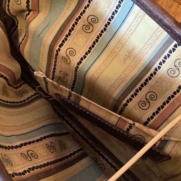 Brighton Handbag/Satchel - Picture 10 of 10